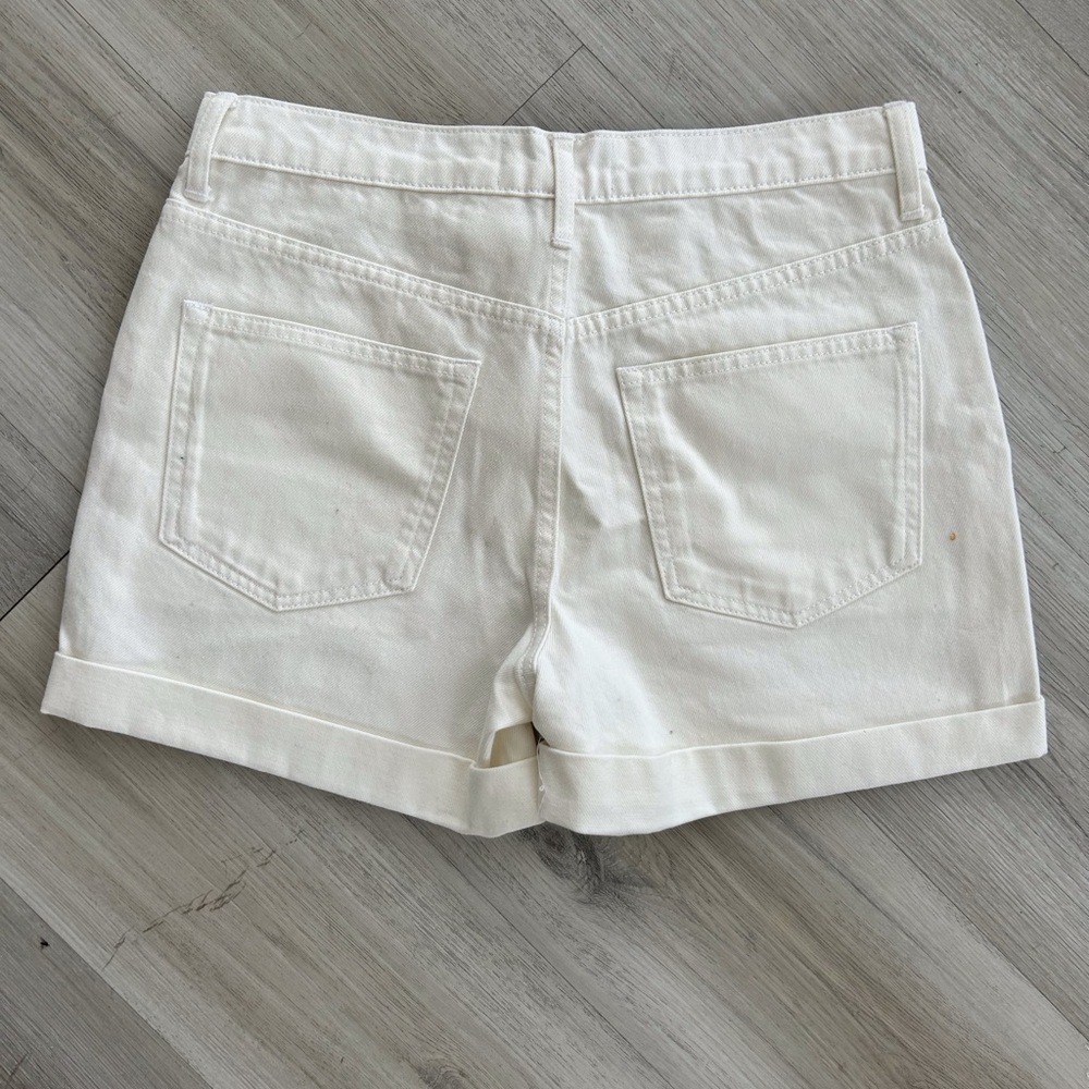 Everlane white denim shorts size 27
